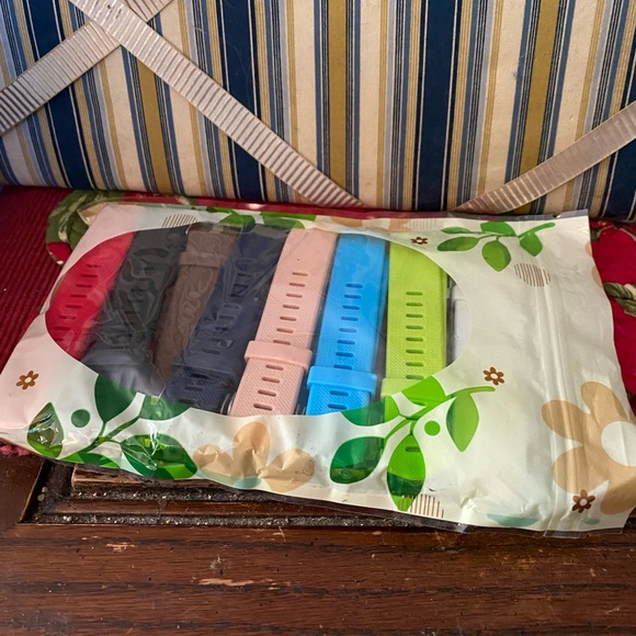 Fitbit Charge 2 bands - Picture 2 of 2